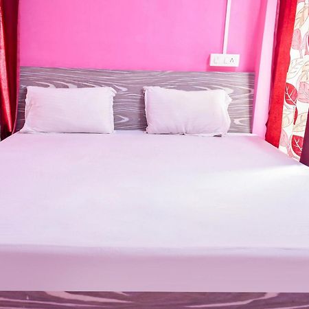 Super Hotel O Pradhan Nagar Силигури Экстерьер фото