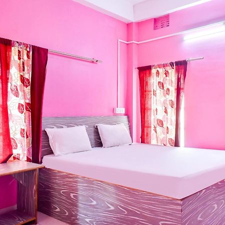 Super Hotel O Pradhan Nagar Силигури Экстерьер фото
