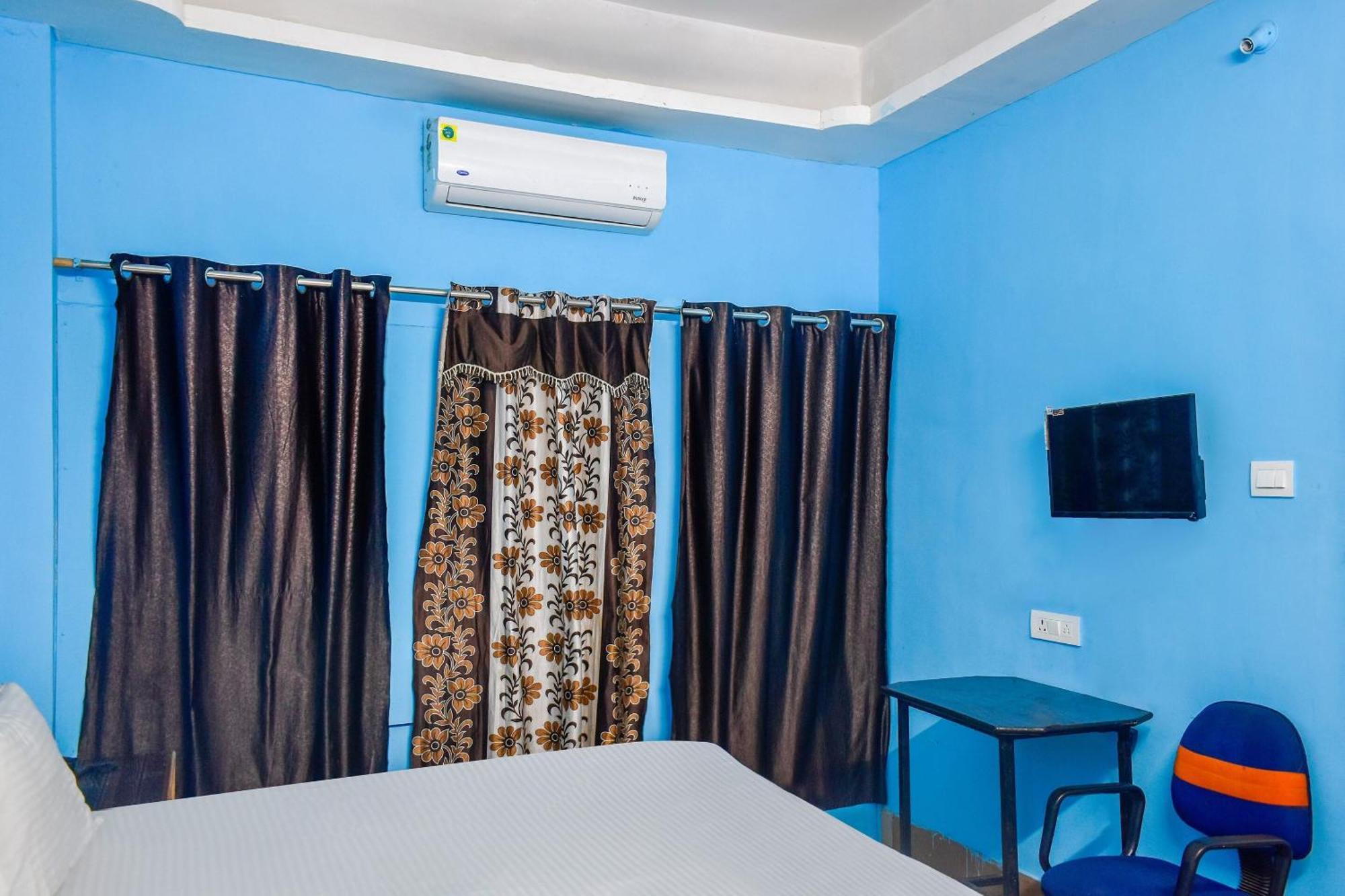 Super Hotel O Pradhan Nagar Силигури Экстерьер фото