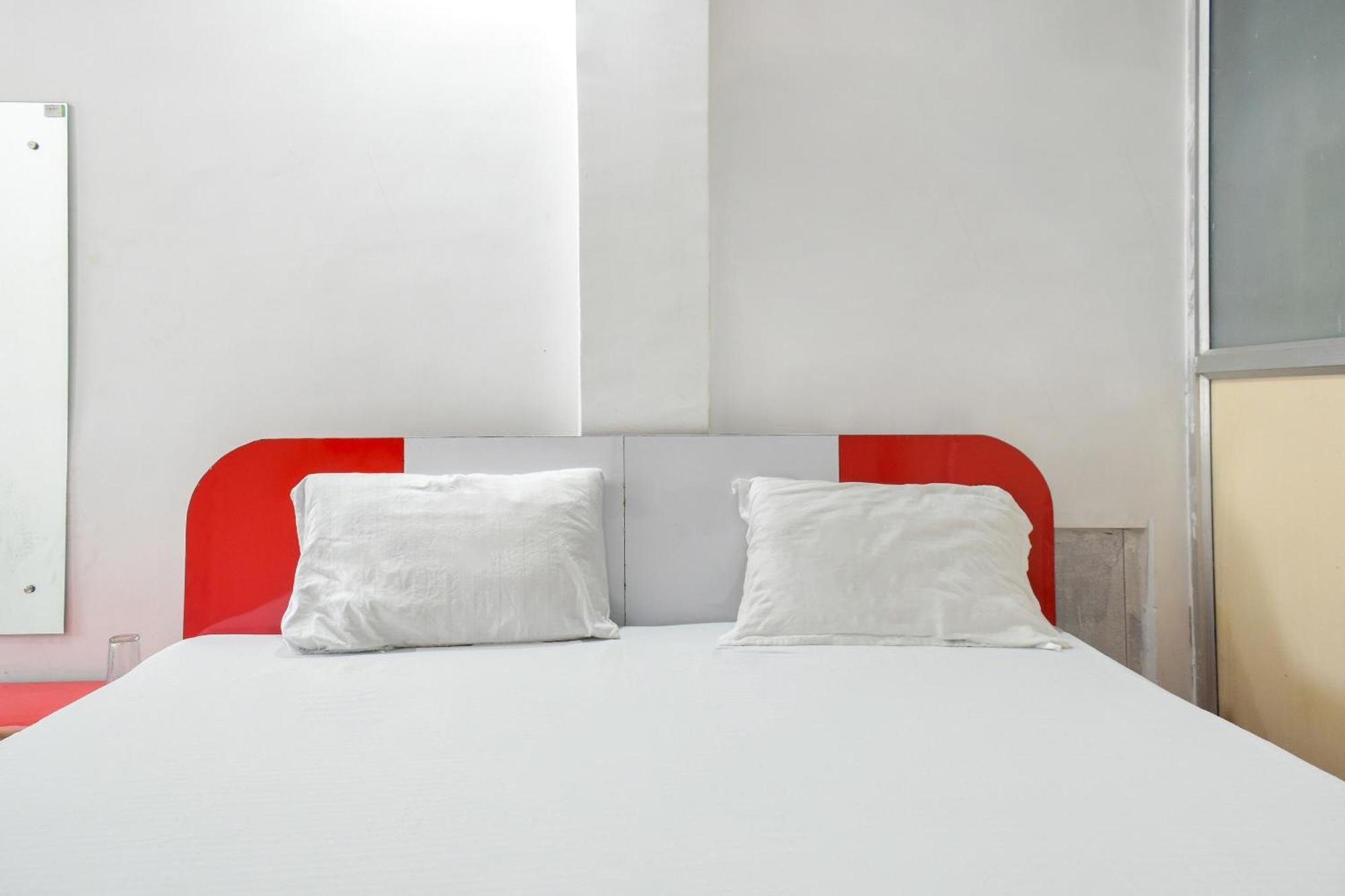 Super Hotel O Pradhan Nagar Силигури Экстерьер фото